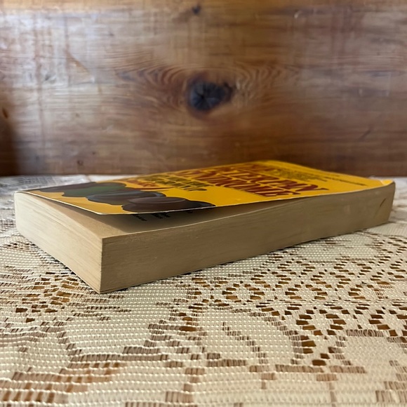 The Peter Pan Syndrome 1983, Dr Dan Kiley - Picture 3 of 9